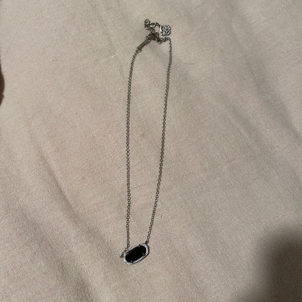 Kendra Scott Black and Silver necklace